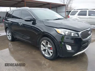 2017 Kia Sorento SXL z VIN 5XYPK4A50HG307359, wystawiony jako IAAI lot #41557669 z przebiegiem 103 629 mil mil oraz . Historia ofert i sprzedaży dostępna na DreamBid. Obrazek 1.