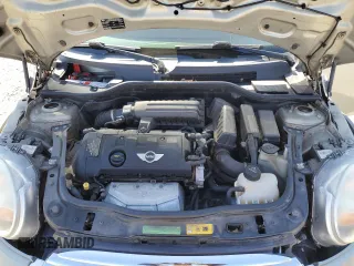 2011 MINI Hardtop with VIN WMWSU3C50BT182450, listed as a Copart auction lot 48638415 with 119,471 mi miles and Clean Title. Bid and sale history available at DreamBid. Image 11.