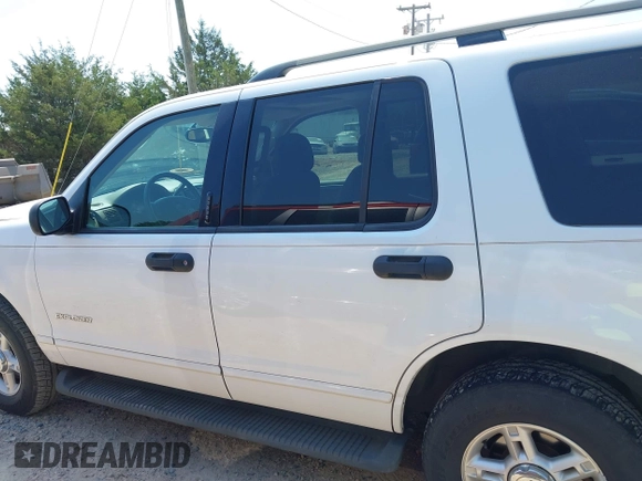 2004 Ford Explorer XLT z VIN 1FMZU73K24UA79196, wystawiony jako IAAI lot #42586311 z przebiegiem 212 196 mil mil oraz . Historia ofert i sprzedaży dostępna na DreamBid. Obrazek 14.
