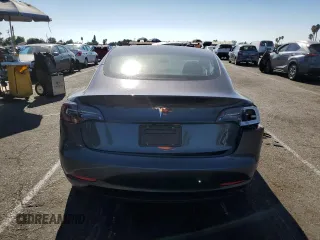 2023 Tesla Model 3 z VIN 5YJ3E1EA5PF542678, wystawiony jako Copart lot #69489404 z przebiegiem 11 645 mil mil oraz Szkoda całkowita • Salvage title. Historia ofert i sprzedaży dostępna na DreamBid. Obrazek 6.