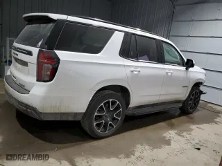 2024 Chevrolet Tahoe RST with VIN 1GNSKRKD8RR310985, listed as a Copart auction lot 85517464 with 3,274 mi miles and Salvage Title. Bid and sale history available at carsss.com. Image 3.