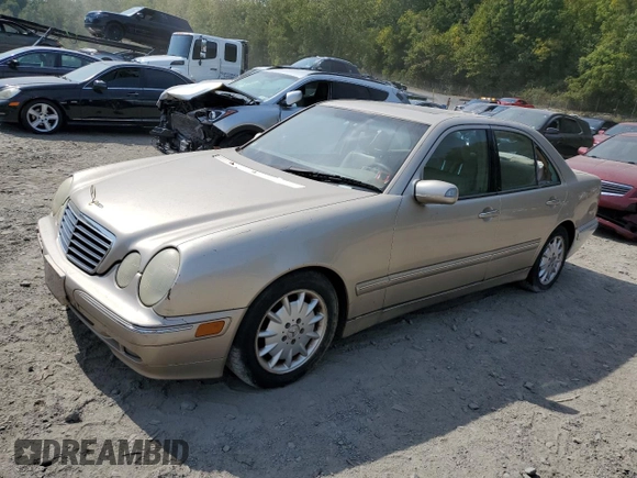 2001 Mercedes-Benz E-Class with VIN WDBJF65J71B362578, listed as a Copart auction lot 72223814 with 0 mi miles and Clean Title. Bid and sale history available at carsss.com. Image 1.