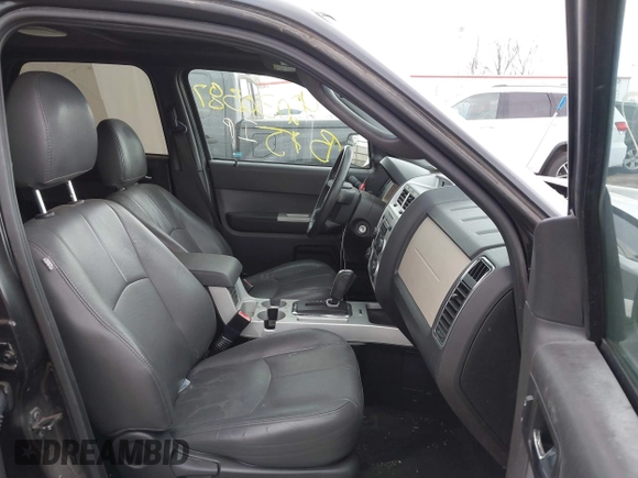 2011 Mercury Mariner with VIN 4M2CN8B7XBKJ01717, listed as a IAAI auction lot 42030587 with 115,766 mi miles and . Bid and sale history available at DreamBid. Image 5.