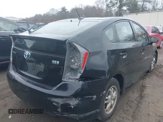 2011 Toyota Prius I with VIN JTDKN3DU2B1385471, listed as a IAAI auction lot 42017682 with 136,304 mi miles. Bid and sale history available at carsss.com. Image 4.
