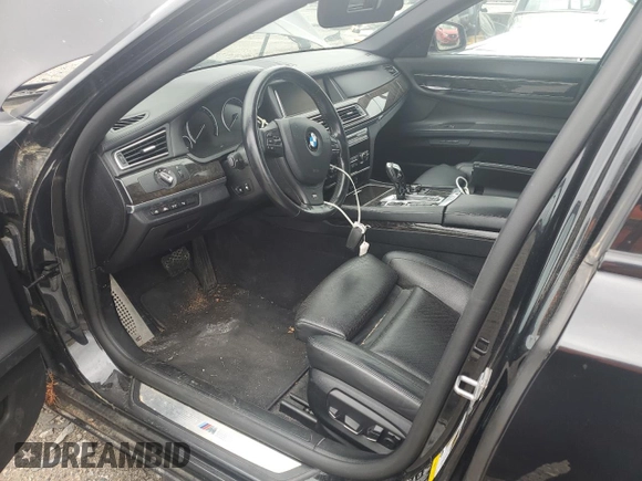 2013 BMW 7 Series 750Li xDrive с VIN WBAYF8C53DD141678, выставлен на аукционе Copart как лот 64843395 с пробегом 83 931 миль миль и Чистый • Clean title. История ставок и продаж доступна на DreamBid. Изображение 7.