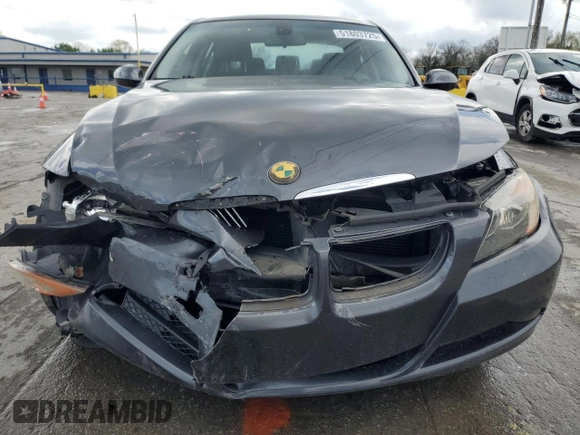 2006 BMW 3 Series 325i with VIN WBAVB13566PT04489, listed as a Copart auction lot 51803725 with 90,734 mi miles and Salvage title. Bid and sale history available at DreamBid. Image 5.