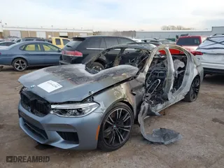 2019 BMW M5 Competition with VIN WBSJF0C57KB284754, listed as a IAAI auction lot 40964230 with 1 mi miles. Bid and sale history available at carsss.com. Image 2.