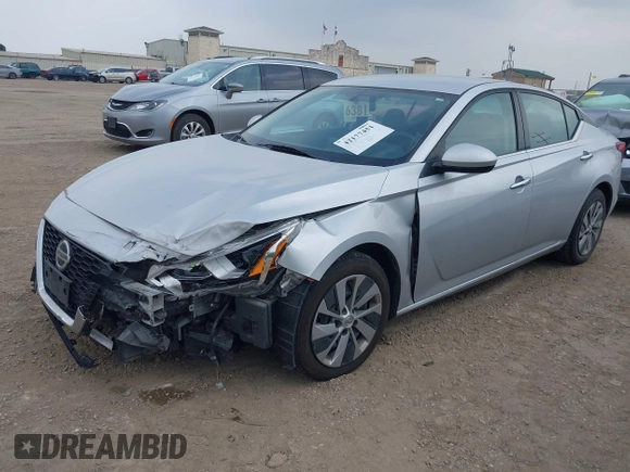 2020 Nissan Altima 2.5 S with VIN 1N4BL4BV2LC159837, listed as a IAAI auction lot 42177451 with 66,123 mi miles and . Bid and sale history available at carsss.com. Image 17.