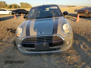 2017 MINI Convertible Cooper with VIN WMWWG5C35H3D00104, listed as a Copart auction lot 80680444 with 33,581 mi miles and Salvage title. Bid and sale history available at DreamBid. Image 5.