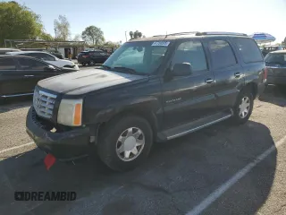 2002 Cadillac Escalade с VIN 1GYEK63N82R170240, выставлен на аукционе Copart как лот 47750555 с пробегом 290 923 миль миль и Списание • Salvage title. История ставок и продаж доступна на DreamBid. Изображение 1.