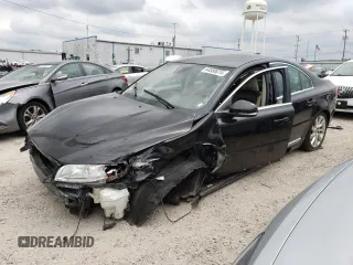 2013 Volvo S80 T6 with VIN YV1902AH3D1165817, listed as a Copart auction lot 74265284 with 0 mi miles and Non Repairable. Bid and sale history available at carsss.com. Image 1.