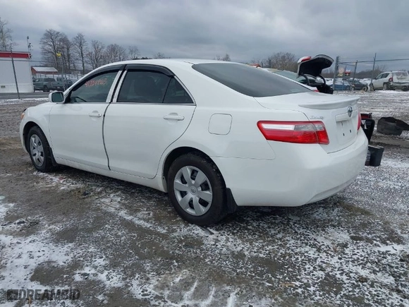 2007 Toyota Camry CE with VIN 4T1BE46K47U706106, listed as a IAAI auction lot 41704863 with 64,156 mi miles. Bid and sale history available at carsss.com. Image 3.