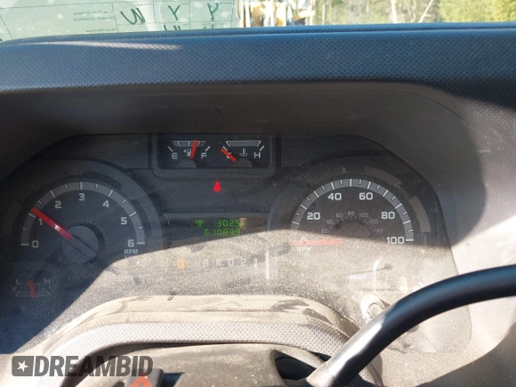 2012 Ford Econoline Passenger XL with VIN 1FMNE1BW0CDB30643, listed as a IAAI auction lot 41688533 with 61,083 mi miles and . Bid and sale history available at DreamBid. Image 7.