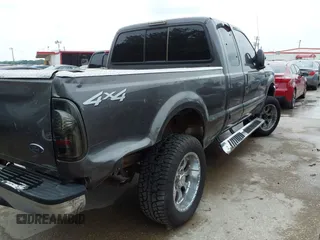 2003 Ford Super Duty F-250 XL with VIN 1FTNX21L73EB40320, listed as a IAAI auction lot 42071292 with 301,082 mi miles. Bid and sale history available at carsss.com. Image 4.