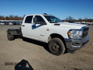 2019 Ram 3500 Tradesman with VIN 3C7WRSCL3KG682990, listed as a Copart auction lot 80429414 with 0 mi miles and Clean Title. Bid and sale history available at carsss.com. Image 4.