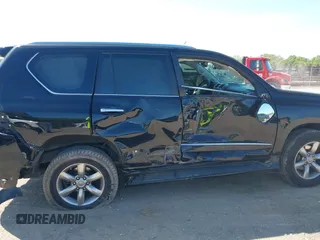 2013 Lexus GX 460 Premium z VIN JTJJM7FX8D5063276, wystawiony jako IAAI lot #41922536 z przebiegiem 162 110 mil mil oraz . Historia ofert i sprzedaży dostępna na DreamBid. Obrazek 6.
