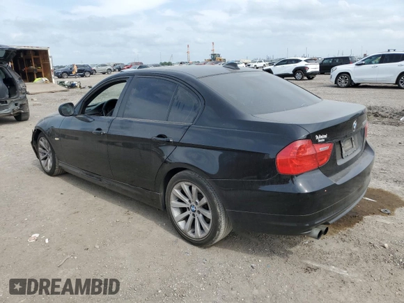 2011 BMW 3 Series 328i с VIN WBAPH7C50BE673834, выставлен на аукционе Copart как лот 51879015 с пробегом 165 666 миль миль и Списание • Salvage title. История ставок и продаж доступна на DreamBid. Изображение 2.