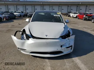 2022 Tesla Model Y Performance with VIN 7SAYGDEF5NF313270, listed as a Copart auction lot 78225584 with 41,166 mi miles and Salvage title. Bid and sale history available at DreamBid. Image 5.