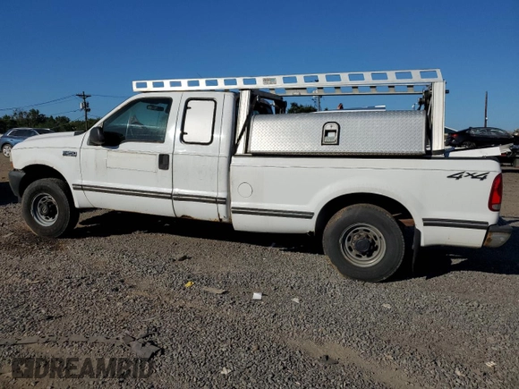2001 Ford Super Duty F-250 XL with VIN 1FTNX21L31EC32313, listed as a Copart auction lot 68481624 with 131,581 mi miles and Clean Title. Bid and sale history available at carsss.com. Image 2.