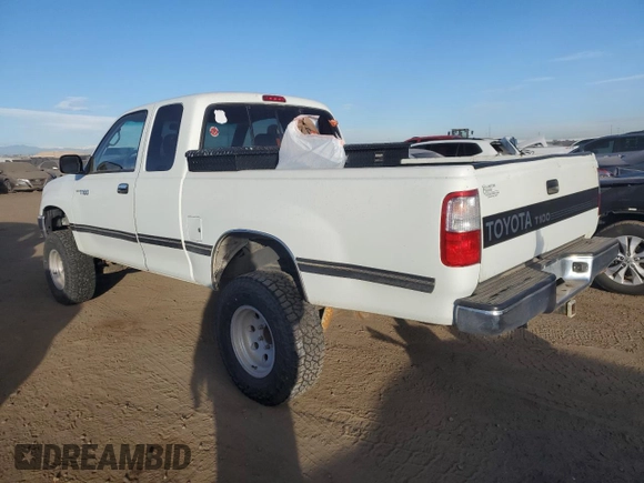 1997 Toyota T100 SR5 with VIN JT4UN24D4V0049432, listed as a Copart auction lot 83629774 with 208,803 mi miles and Salvage Title. Bid and sale history available at DreamBid. Image 2.