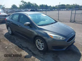 2016 Ford Focus SE z VIN 1FADP3F28GL403388, wystawiony jako IAAI lot #42800054 z przebiegiem 190 860 mil mil oraz . Historia ofert i sprzedaży dostępna na DreamBid. Obrazek 1.
