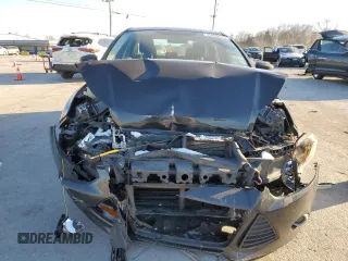 2012 Ford Focus SE z VIN 1FAHP3F24CL121325, wystawiony jako Copart lot #45898655 z przebiegiem 118 962 mil mil oraz Czysty tytuł • Clean title. Historia ofert i sprzedaży dostępna na DreamBid. Obrazek 5.