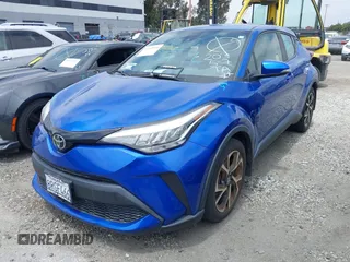 2020 Toyota C-HR LE with VIN JTNKHMBX1L1077246, listed as a IAAI auction lot 42045560 with 16,109 mi miles. Bid and sale history available at carsss.com. Image 2.