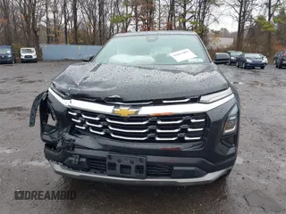 2025 Chevrolet Equinox AWD LT with VIN 3GNAXPEG8SL190562, listed as a IAAI auction lot 41863489 with 4,723 mi miles. Bid and sale history available at carsss.com. Image 12.