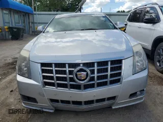 2012 Cadillac CTS z VIN 1G6DC5E51C0143038, wystawiony jako Copart lot #55704605 z przebiegiem 158 811 mil mil oraz Czysty tytuł • Clean title. Historia ofert i sprzedaży dostępna na DreamBid. Obrazek 5.