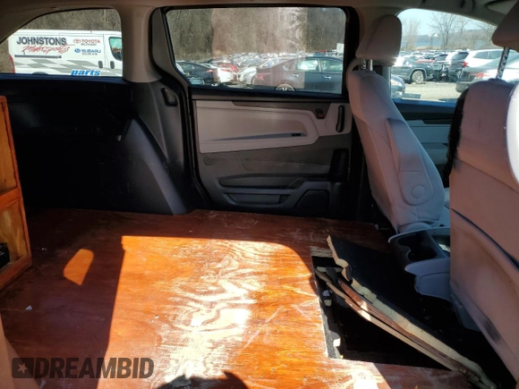 2019 Honda Odyssey LX with VIN 5FNRL6H23KB045204, listed as a Copart auction lot 48678895 with 212,589 mi miles and Clean Title. Bid and sale history available at DreamBid. Image 11.