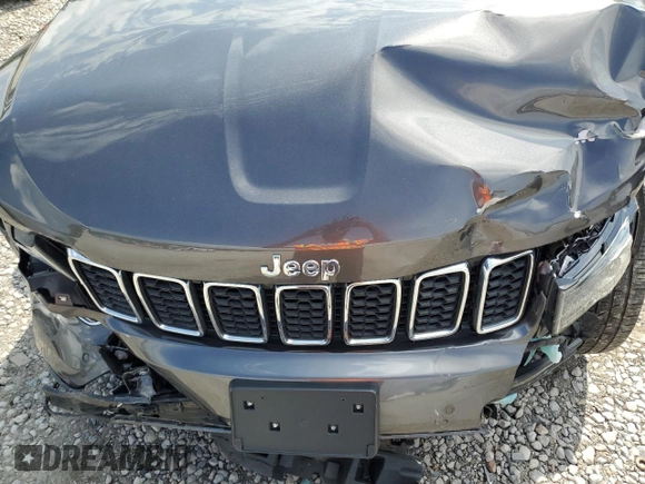 2019 Jeep Grand Cherokee Limited with VIN 1C4RJFBG7KC638930, listed as a Copart auction lot 54989895 with 103,637 mi miles and Salvage title. Bid and sale history available at DreamBid. Image 12.
