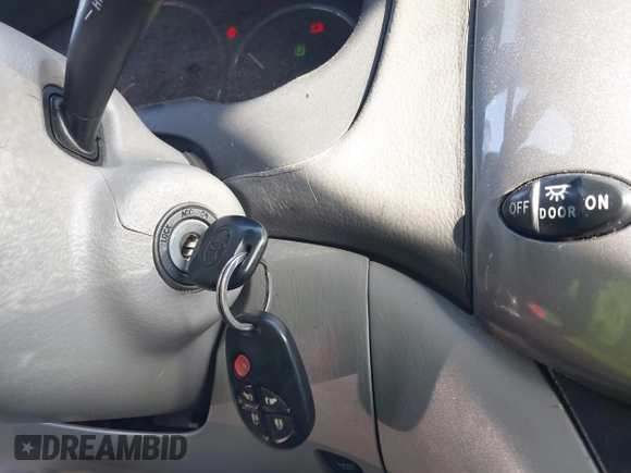 2008 Toyota Sienna with VIN 5TDZK23C98S149793, listed as a IAAI auction lot 41985558 with 228,671 mi miles and . Bid and sale history available at DreamBid. Image 11.
