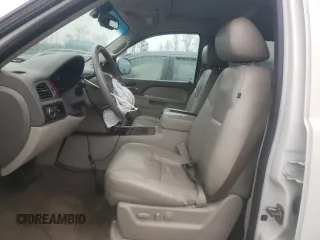 2012 Chevrolet Tahoe LTZ z VIN 1GNSCCE01CR111691, wystawiony jako Copart lot #42318045 z przebiegiem 192 622 mil mil oraz Szkoda całkowita • Salvage title. Historia ofert i sprzedaży dostępna na DreamBid. Obrazek 7.