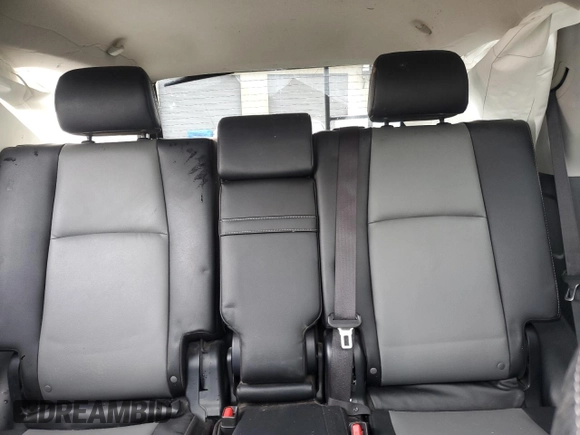 2022 Toyota 4Runner SR5 Premium with VIN JTENU5JR3N6067471, listed as a Copart auction lot 50493315 with 42,450 mi miles and Salvage title. Bid and sale history available at DreamBid. Image 10.