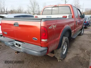 2001 Ford Super Duty F-250 XL with VIN 1FTNW21F61EB16701, listed as a IAAI auction lot 41687274 with 227,092 mi miles. Bid and sale history available at carsss.com. Image 4.