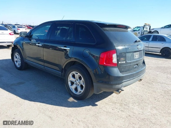 2011 Ford Edge SEL with VIN 2FMDK3JC4BBA06631, listed as a IAAI auction lot 41468777 with 157,472 mi miles. Bid and sale history available at carsss.com. Image 3.