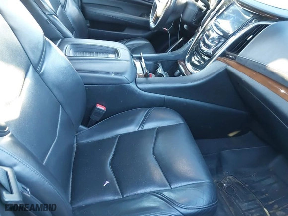 2018 Cadillac Escalade ESV Luxury with VIN 1GYS4HKJ2JR381357, listed as a IAAI auction lot 41274678 with NaN miles. Bid and sale history available at carsss.com. Image 5.