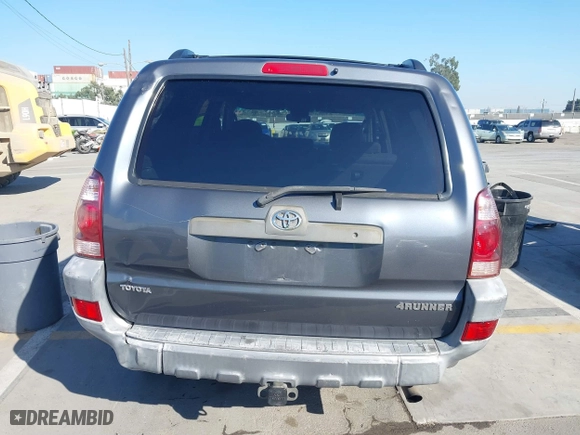 2003 Toyota 4Runner SR5 with VIN JTEZU14R238001341, listed as a IAAI auction lot 41670928 with 212,723 mi miles. Bid and sale history available at carsss.com. Image 17.