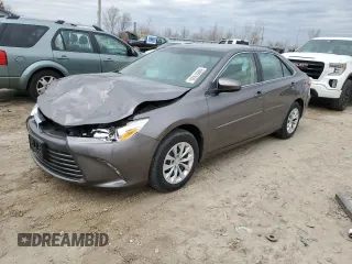 2015 Toyota Camry XLE with VIN 4T1BF1FK7FU906004, listed as a Copart auction lot 50957935 with 105,440 mi miles and Salvage Title. Bid and sale history available at carsss.com. Image 1.