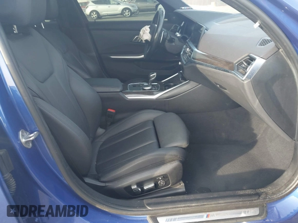 2019 BMW 3 Series 330i xDrive with VIN WBA5R7C50KAE82705, listed as a IAAI auction lot 41233898 with 69,505 mi miles. Bid and sale history available at carsss.com. Image 5.