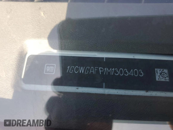 2021 Chevrolet Express Cargo z VIN 1GCWGAFP1M1303403, wystawiony jako IAAI lot #42672932 z przebiegiem 65 051 mil mil oraz . Historia ofert i sprzedaży dostępna na DreamBid. Obrazek 8.