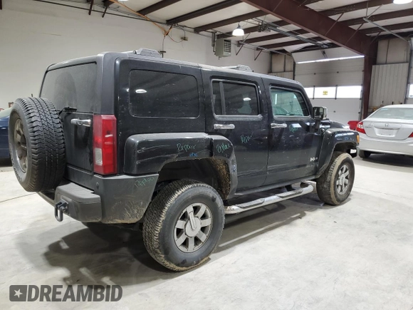 2006 Hummer H3 with VIN 5GTDN136068129447, listed as a Copart auction lot 75925834 with 179,292 mi miles and Salvage Title. Bid and sale history available at carsss.com. Image 3.