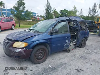 2006 Chrysler Town & Country LX z VIN 1A4GP44R36B568700, wystawiony jako IAAI lot #29641219 z przebiegiem Nie podano mil oraz . Historia ofert i sprzedaży dostępna na DreamBid. Obrazek 2.