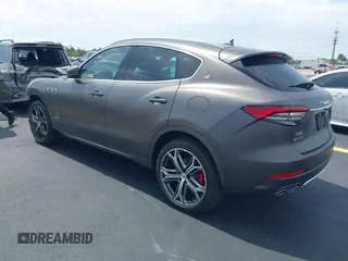 2021 Maserati Levante S with VIN ZN661YULXMX372645, listed as a IAAI auction lot 42245612 with 22,162 mi miles and . Bid and sale history available at DreamBid. Image 3.
