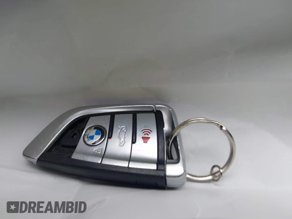 2019 BMW 5 Series 530i xDrive with VIN WBAJA7C51KWW26798, listed as a IAAI auction lot 41320980 with 65,865 mi miles. Bid and sale history available at carsss.com. Image 11.