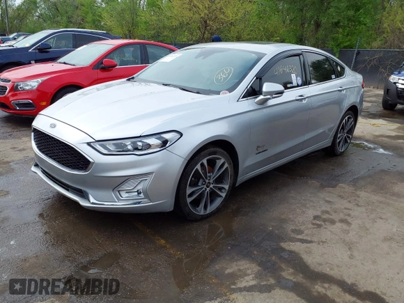2019 Ford Fusion Titanium with VIN 3FA6P0D91KR187109, listed as a IAAI auction lot 41646320 with 107,125 mi miles. Bid and sale history available at carsss.com. Image 2.