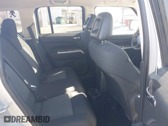 2008 Jeep Patriot Sport с VIN 1J8FT28W88D636040, выставлен на аукционе IAAI как лот 41433558 с пробегом 143 563 миль миль и . История ставок и продаж доступна на DreamBid. Изображение 8.