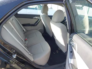 2013 Kia Forte EX with VIN KNAFU4A2XD5716268, listed as a IAAI auction lot 41836757 with 123,481 mi miles. Bid and sale history available at carsss.com. Image 8.