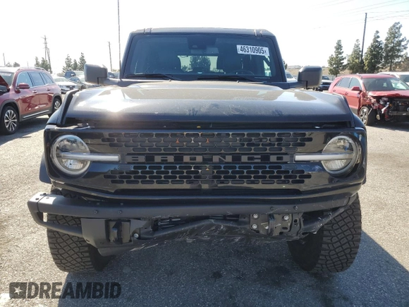2024 Ford Bronco Wildtrak z VIN 1FMEE2BP1RLA54539, wystawiony jako Copart lot #46310905 z przebiegiem 12 545 mil mil oraz Szkody całkowita. Historia ofert i sprzedaży dostępna na DreamBid. Obrazek 5.
