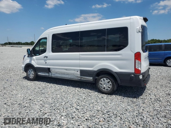 2024 Ford Transit Passenger XL with VIN 1FBAX2C89RKA74343, listed as a Copart auction lot 53151605 with 32,299 mi miles and Clean Title. Bid and sale history available at carsss.com. Image 2.